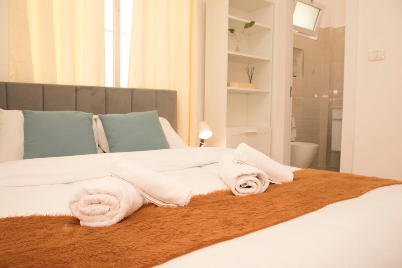 Beautiful Tel-Aviv Port & Beach Dizzengoff Apartments - Host By Bookiz Eksteriør billede