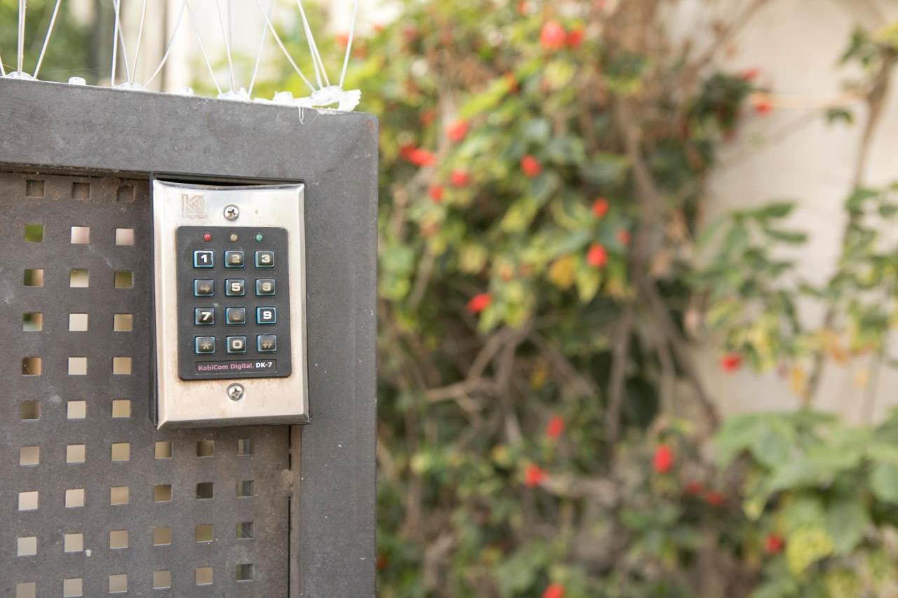Beautiful Tel-Aviv Port & Beach Dizzengoff Apartments - Host By Bookiz Eksteriør billede