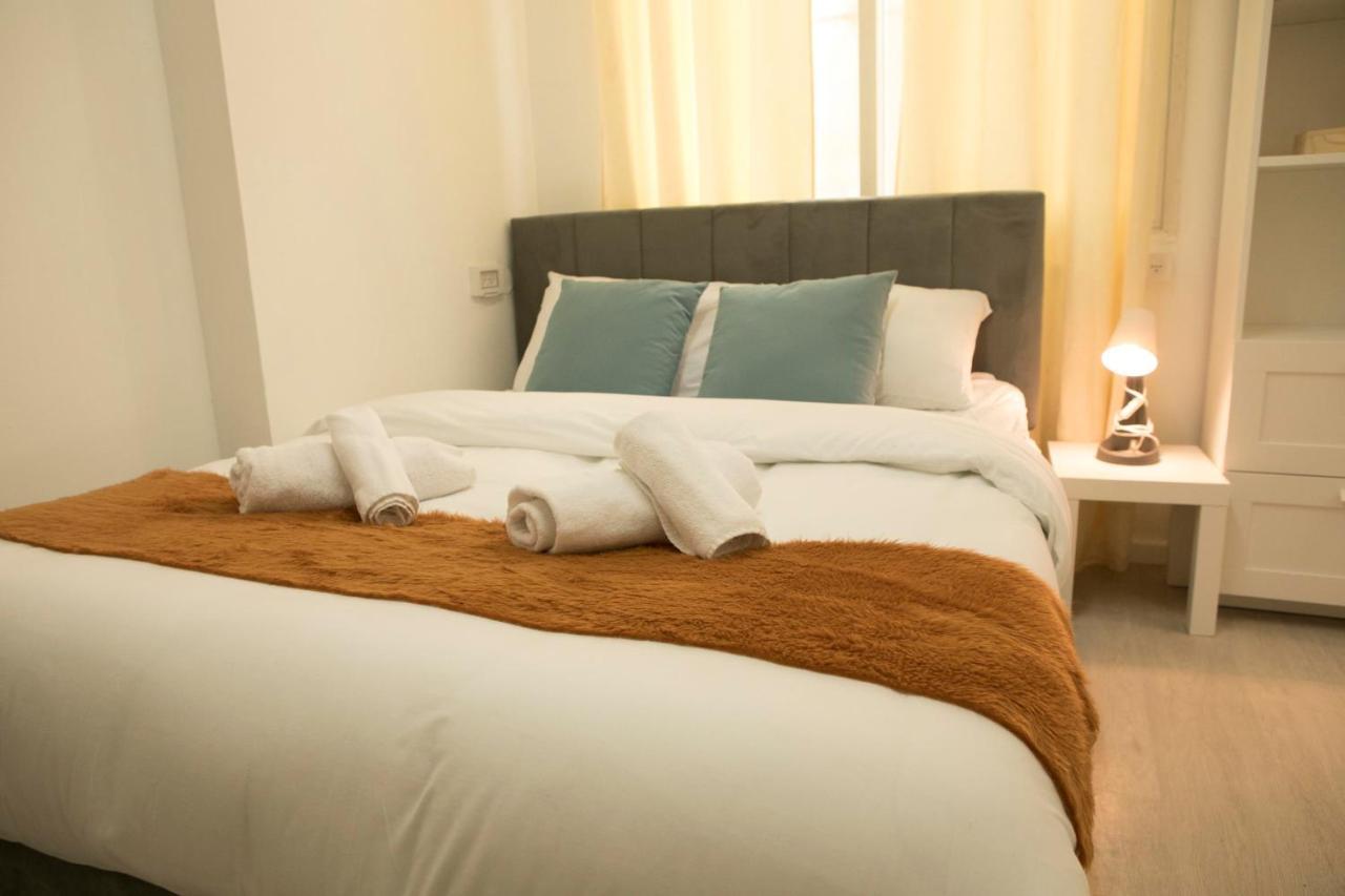 Beautiful Tel-Aviv Port & Beach Dizzengoff Apartments - Host By Bookiz Eksteriør billede